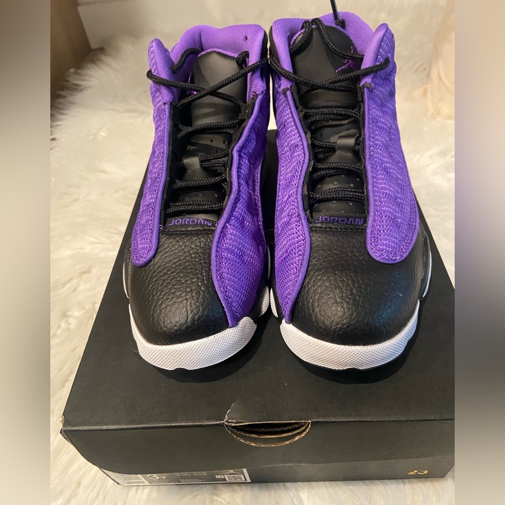 Purple Venom Jordan 13s